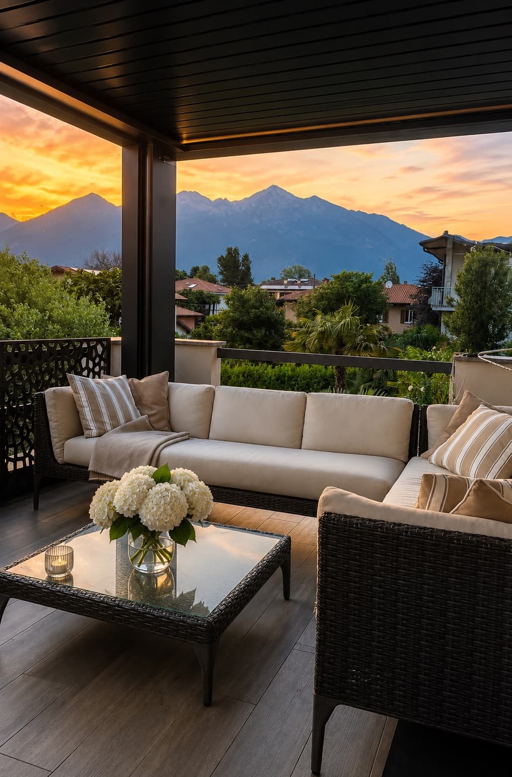 Casa ristrutturata con terrazza sul tetto — Maccagno