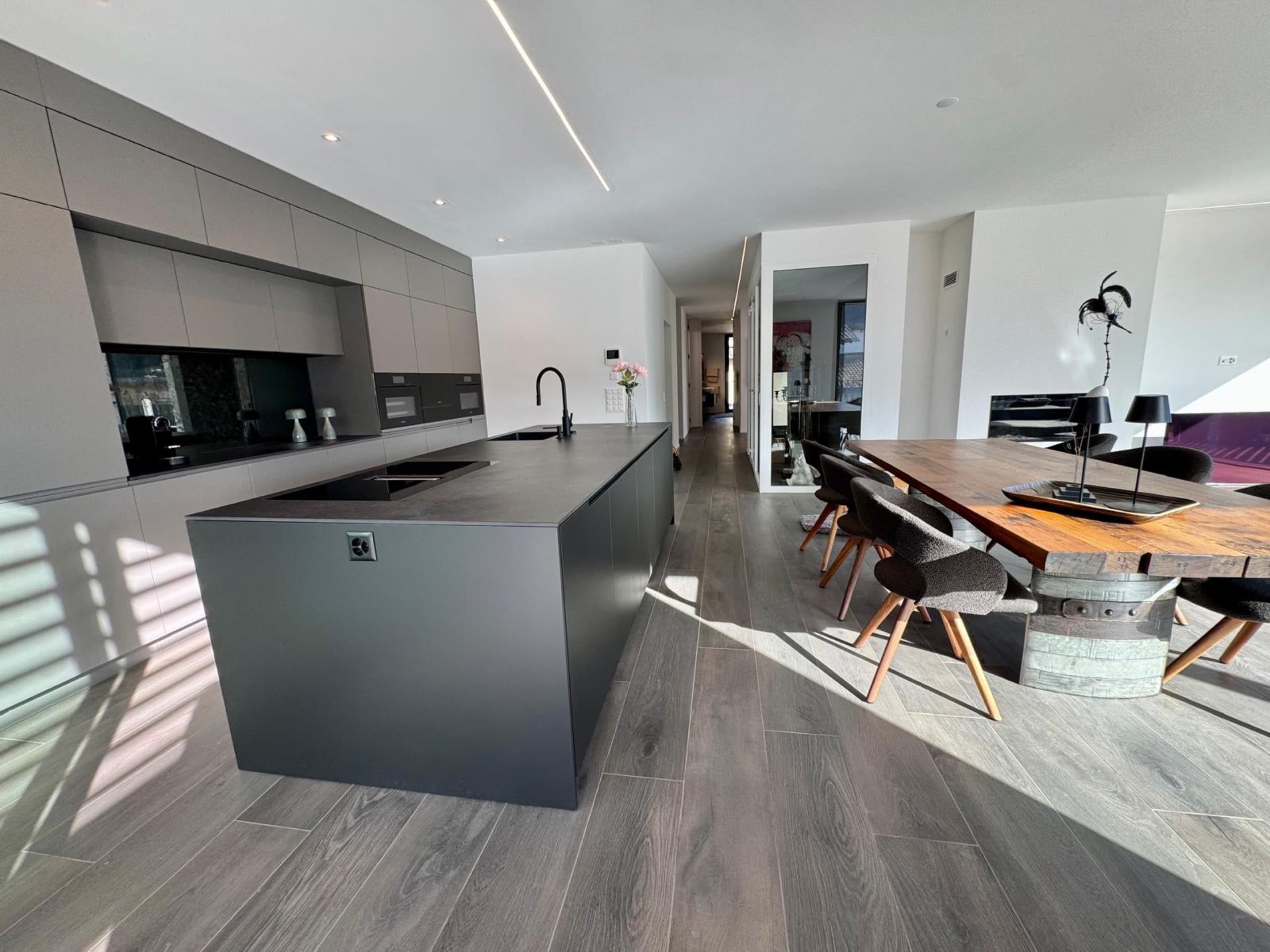 4.5-Zimmer-Attikawohnung mit 152 m²-Terrasse — Losone