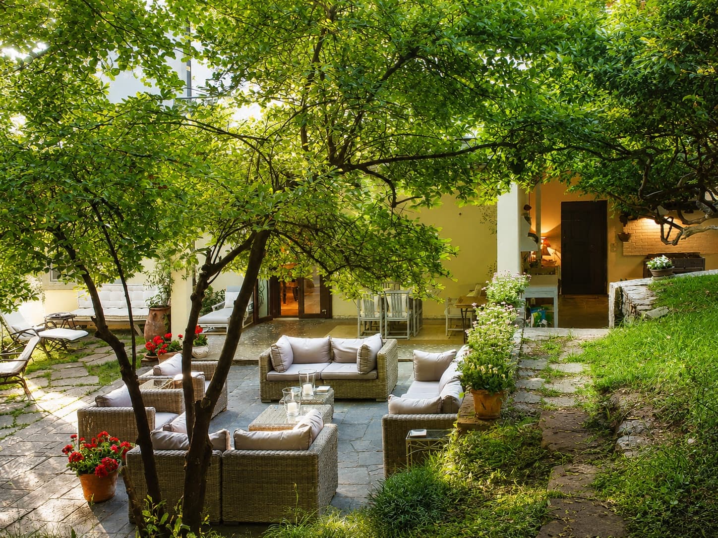Exclusive Villa with Lake View on Lake Maggiore — Luino