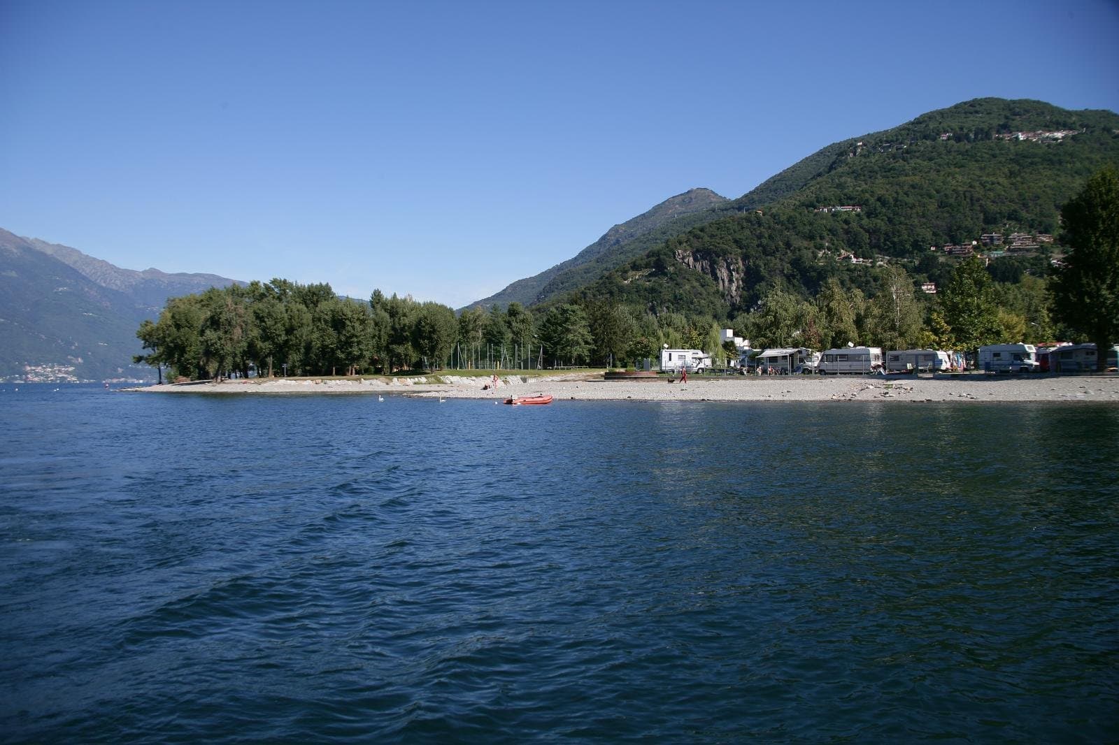 Villa esclusiva con vista lago sul Lago Maggiore — Luino