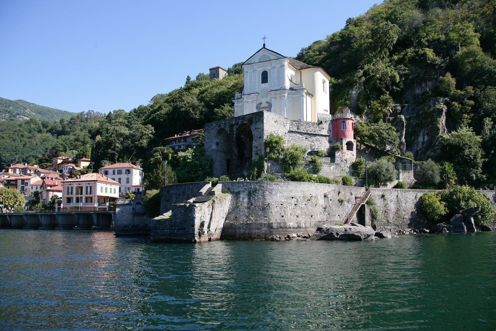 Villa esclusiva con vista lago sul Lago Maggiore — Luino