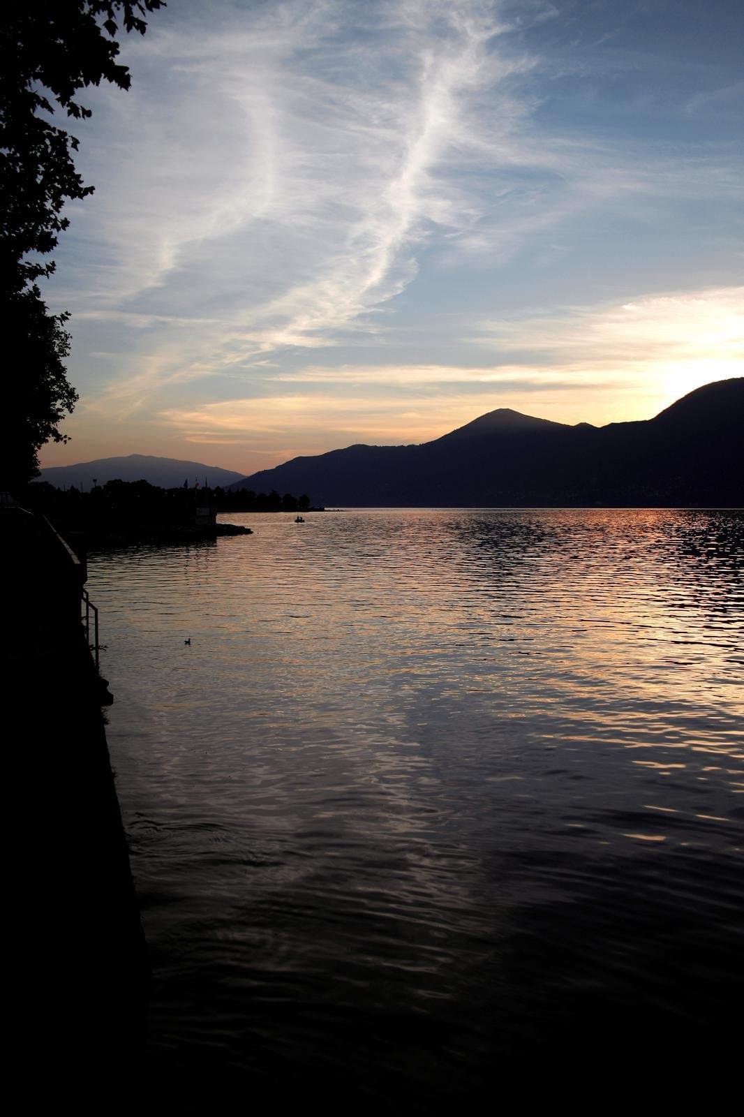Villa esclusiva con vista lago sul Lago Maggiore — Luino