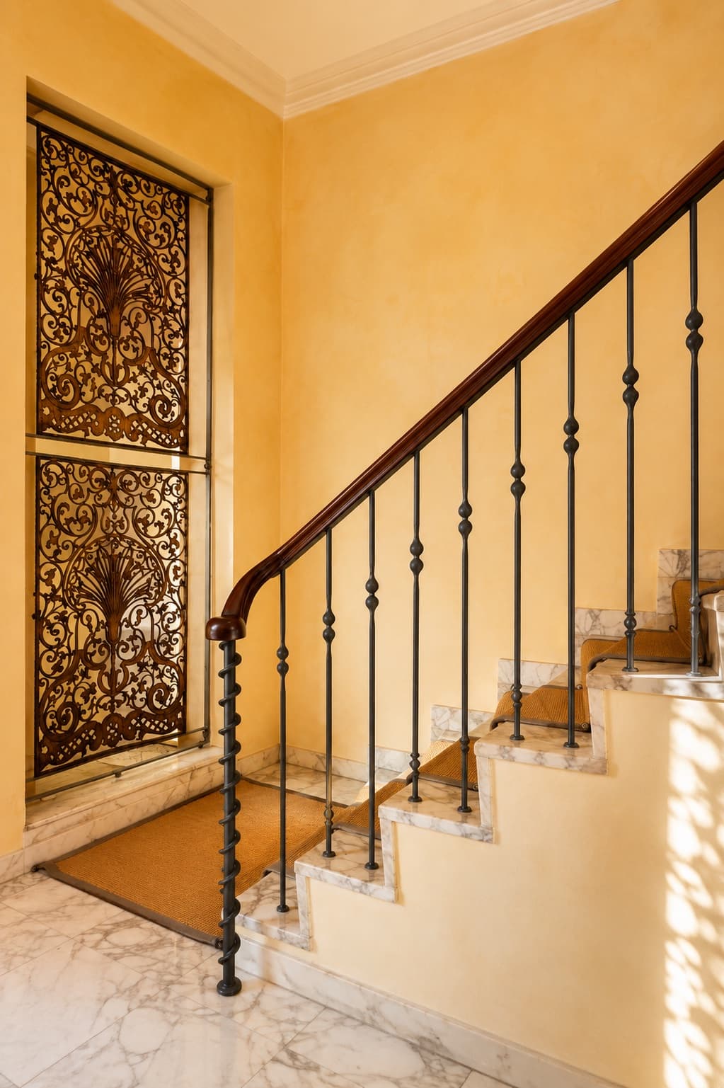 Exclusive Villa with Lake View on Lake Maggiore — Luino